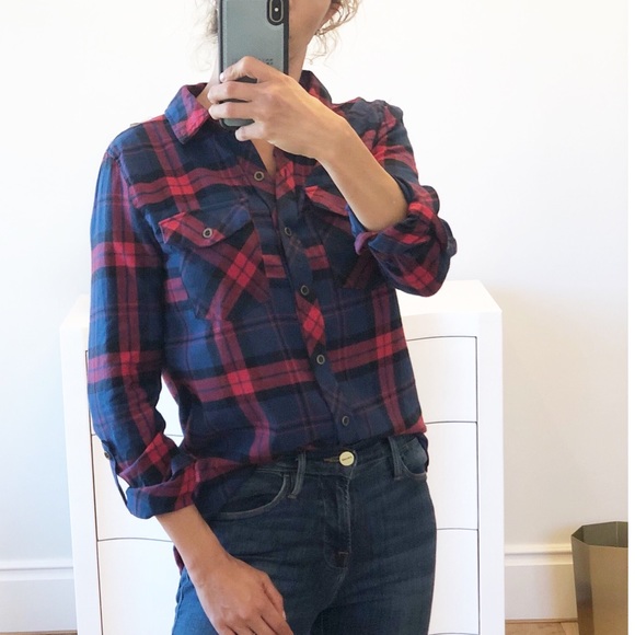 SCOTLAND Blue Plaid Flannel Button Down w Hood - Picture 6 of 9